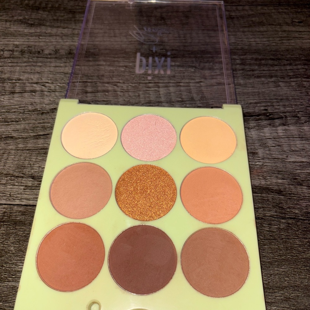 Pixi + Promise Eye & Face Palette
